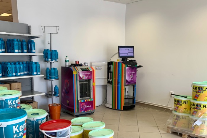 Festék, vakolat és lábazati <br> vakolat színkeverés készletről